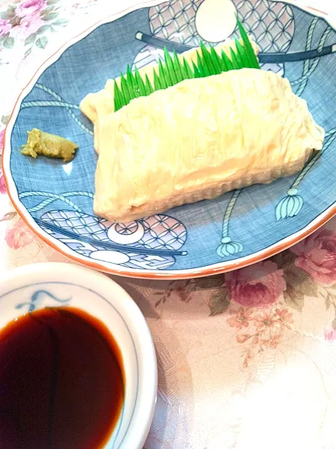 ♡お豆腐屋さんの湯葉刺身♡|由寿妃さん