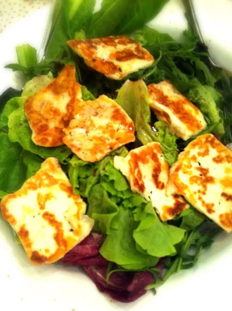 green salad with Haloumi|duangdaoさん