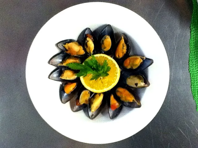 Mejillones al vino blanco|Nicole Perezさん