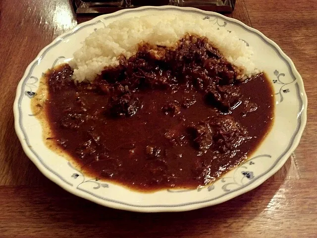 京橋ドンピエールエクスプレスカレーのビーフカレー大盛り！(^_^)/|江口知孝さん