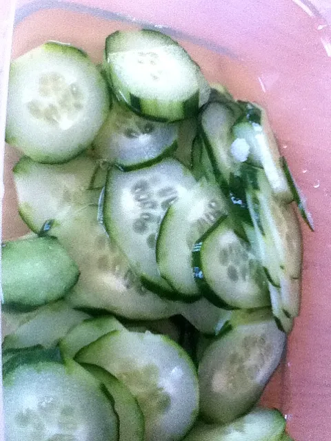 Snapdishの料理写真:cucumber mixing w/ vinegar and salt|joさん