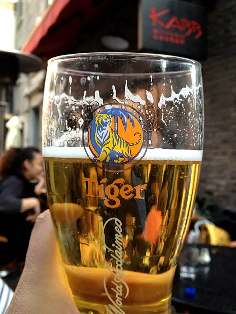 Tiger Beer.|nakasyさん