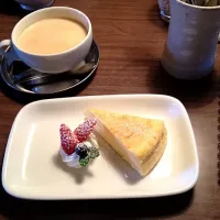 Snapdishの料理写真:青春のユーズフルケーキ|おのさん