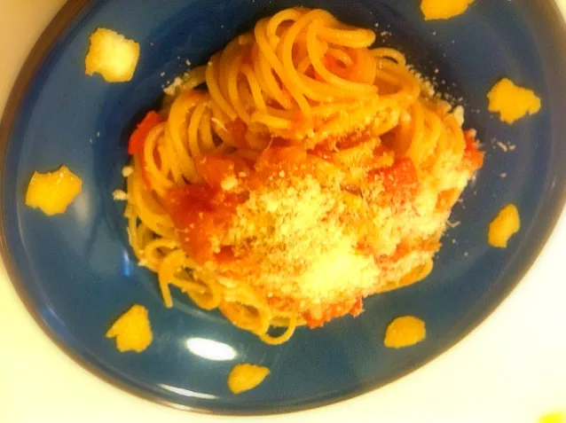 Spaghetti al pomodoro#2/トマトソースのスパゲティ その2|s_bosatsuさん