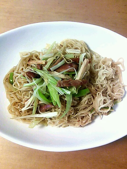 焼きそうめん|かちうきまをさん