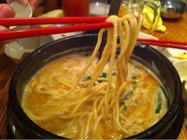 担々炊き餃子の〆ちゃんぽん麺。|たけうちさん