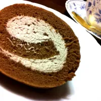 ココアロールケーキ