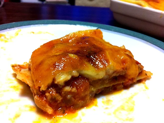 Snapdishの料理写真:Lasagna meat sauce (again)|Kate Archwametyさん