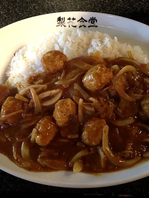 鶏だんごと春の新たまねぎのカレー|nakasyさん