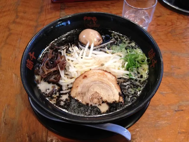 熊本  黒マー油ラーメン|posaposaさん