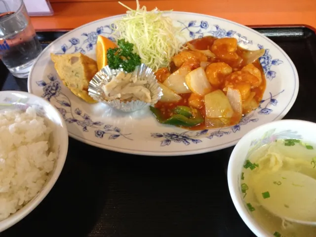 Snapdishの料理写真:エビチリ定食（タイム）|あにさんさん