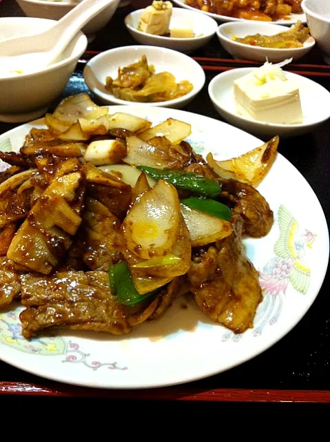 豚肉の中華味噌炒め定食。|ふじたさん