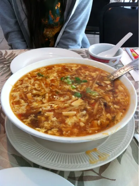 Snapdishの料理写真:Hot and Sour Soup|Sam W.さん