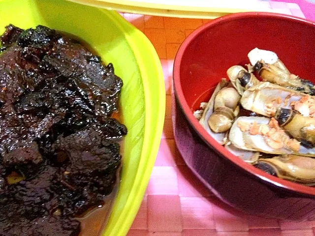 Snapdishの料理写真:tocino and mountain Ipswich clams steamed in butter:9|allain sivs monforteさん