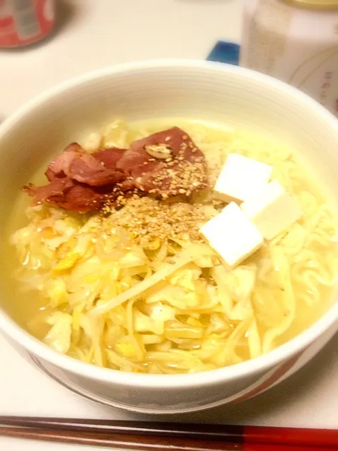 お夜食チーズ塩ラーメン|ようこうさん