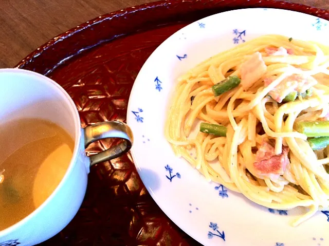 アスパラとベーコンのクリームパスタ|雨林さん