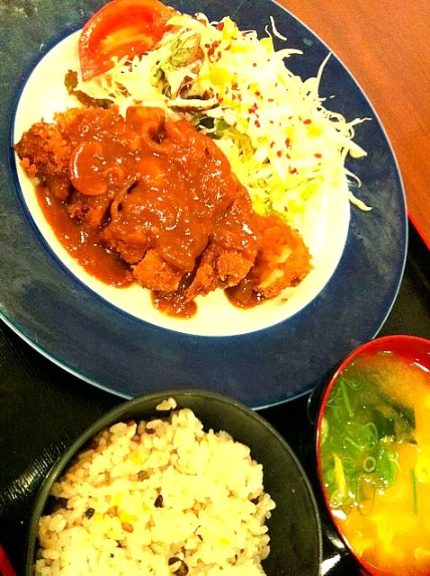 夕焼けこやけデミグラトンカツ|エミさん