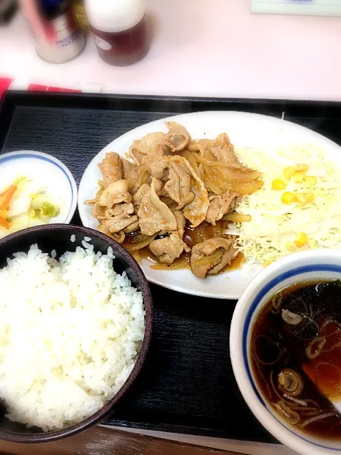 豚生姜焼肉定食|maroさん