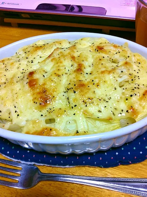 鮭とオニオンのチーズ焼き|まいこさん