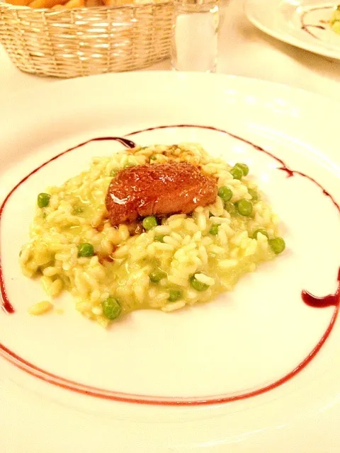 green peas risotto, just amazing :-0|luigi occiさん