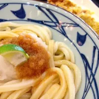 丸亀製麺の冷しおろしうどん|やすさん