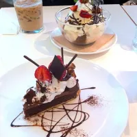 La Maisonあまおうチョコムースケーキとフォンダンショコラアイス