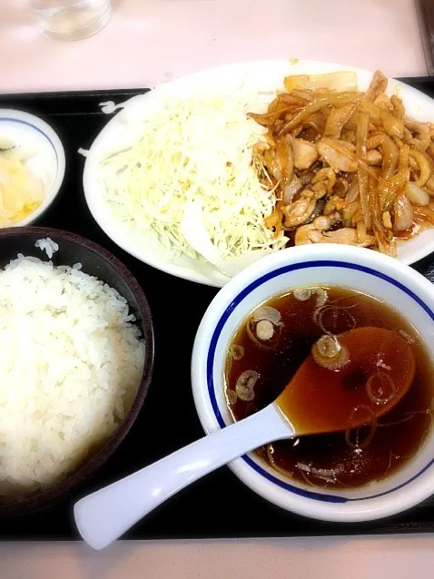 鶏肉と玉葱のオイスターソース炒め定食|maroさん