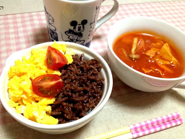 プチそぼろ丼|tomoeさん