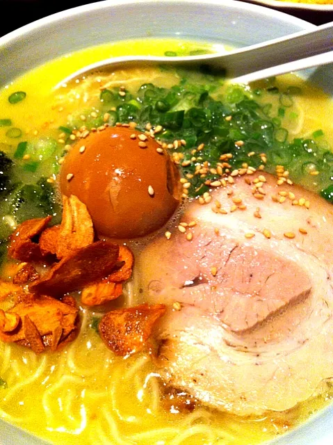 Snapdishの料理写真:nama karashi ramen|mikko tanさん