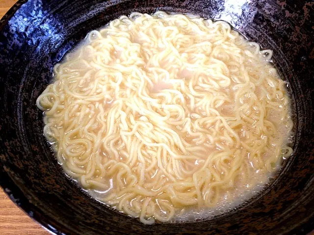 マルちゃん 正麺 とんこつ味|TanTanさん