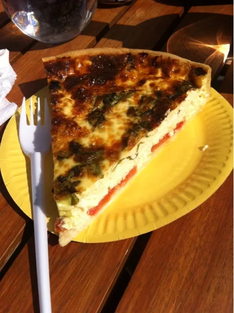 Quiche tomate mozarella|Camille Mnさん