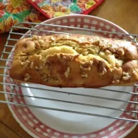 Snapdishの料理写真:パンケーキミックスで、バナナとくるみのパウンドケーキ作ったよ～( ´ ∨ ` )|おかっちさん