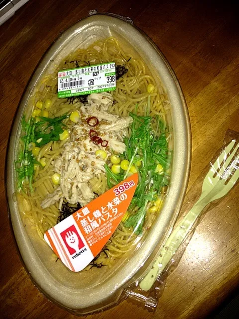 蒸し鶏と水菜の和風パスタ|すかラインさん