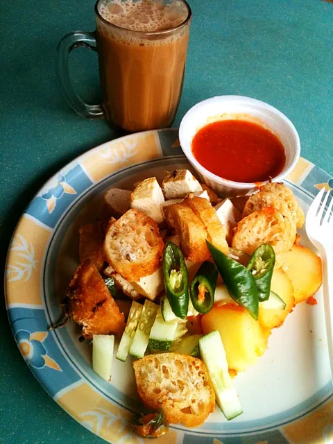 Snapdishの料理写真:Indian Rojak|Ahmad Nazri Mohamed Naimさん