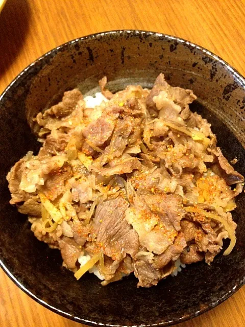 牛丼🐮|かまさん