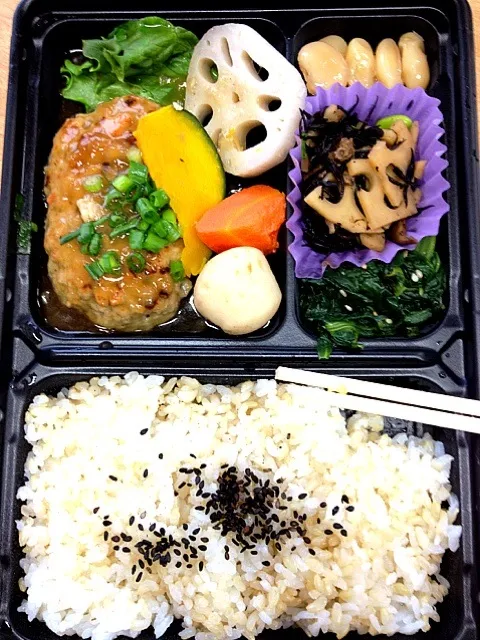 鳥つくねハンバーグ弁当|ishizaki uniさん