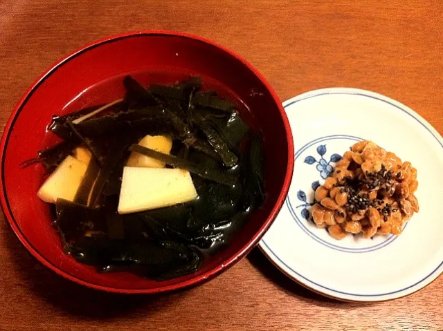 夕飯に、昆布とわかめと筍の吸物、半納豆|Ayayaさん