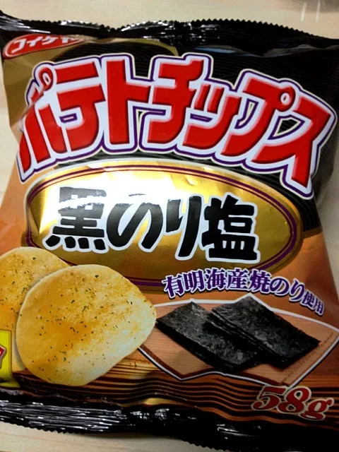 コイケヤ ポテトチップス 黒のり塩|ぬぬ。さん