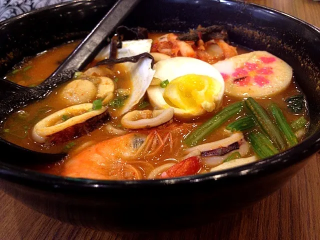 seafood kimchi ramen 韓風海產泡菜拉麵|(=^x^=)さん