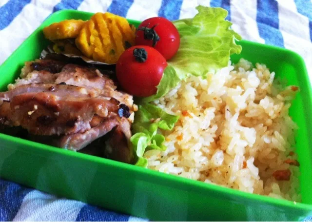 鳥肉の塩麹焼 かぼちゃのニョッキ 混ぜご飯弁当|tacaccoさん