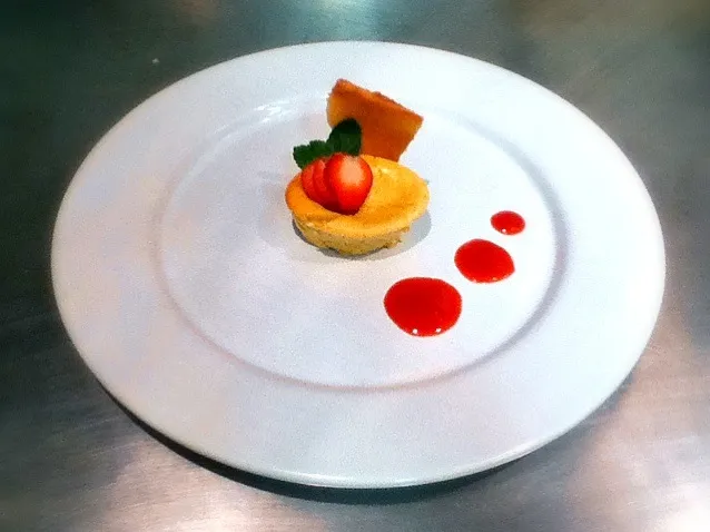 New York cheesecake, coulis de fresa y pasta cogarret|Nicole Perezさん