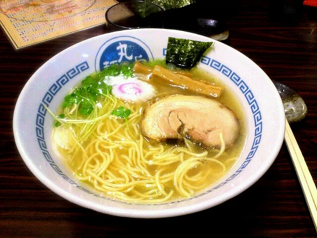 煮干しが効いてる塩ラーメン|ナウシカさん