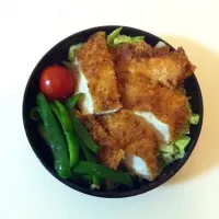 Snapdishの料理写真:がっつりチキンカツのお弁当|ことみんぬさん