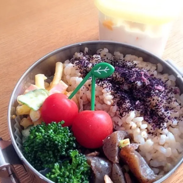 豚肉とこんにゃくの炒め煮弁当|なおさん