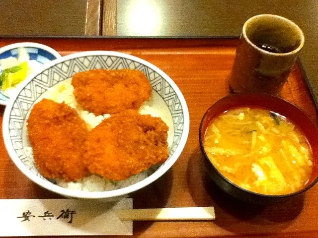 たれかつ丼|イヌノヒトさん