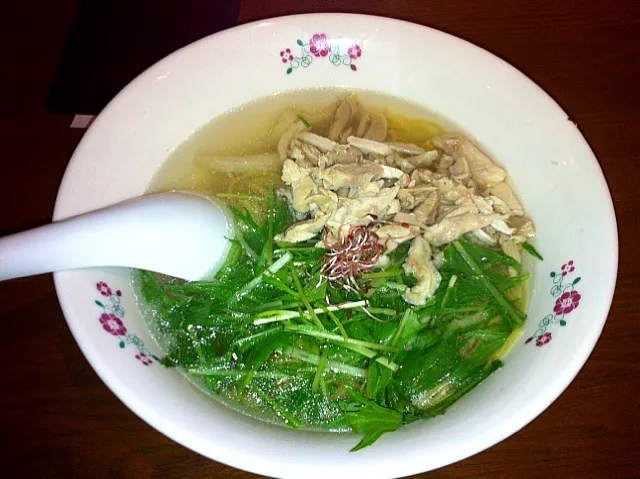 日向赤鶏の塩味湯麺|古屋佑果さん