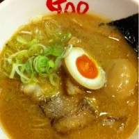 Snapdishの料理写真:豚骨醤油ラーメン|ゆずこさん