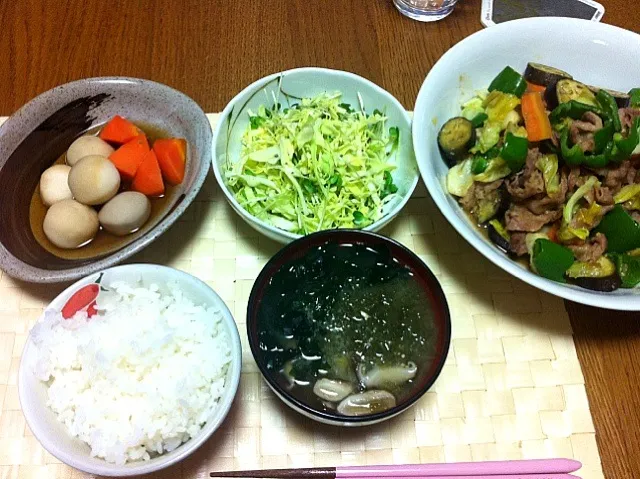 Snapdishの料理写真:豚野菜味噌炒め、小芋の煮物、かぼすサラダ、お味噌汁。|Angie44さん