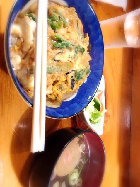 たまご丼|まけまけさん