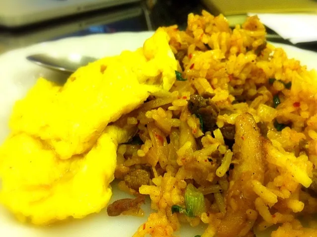 Snapdishの料理写真:kimchi fried rice with beef|Tinky 🍒さん